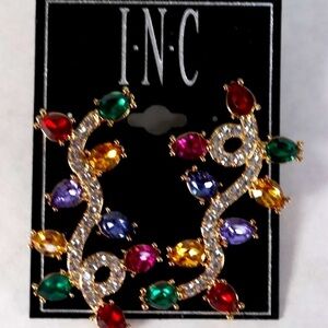 NWT INC MULTI COLORED CRYSTAL CHRISTMAS LIGHTS POST EARRINGS GOLD TONE